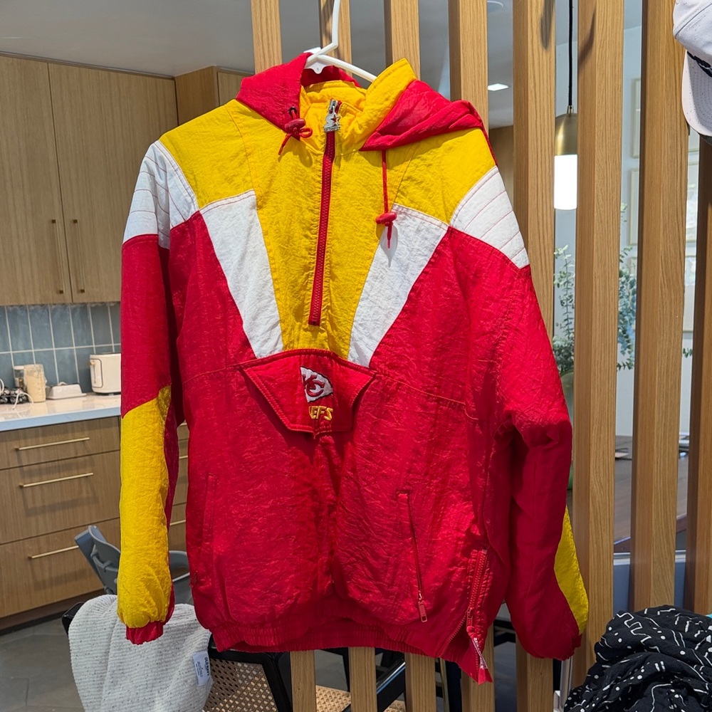 STARTER Red and Yellow Pullover Windbreaker Jacket
